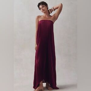 NWT L’Idee Elle Strapless Maroon Pleated Dress